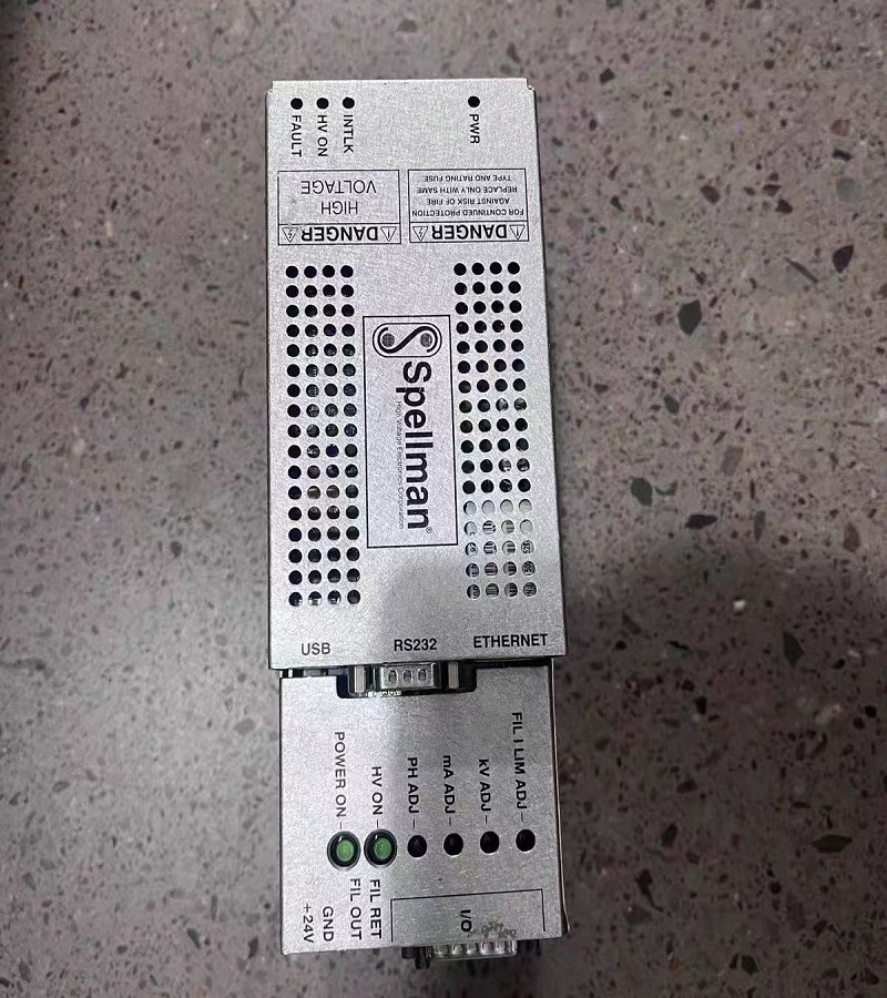 spellman斯派曼高壓電源及安全信息 瞬態(tài)短路電流和常態(tài)短路電流有什么區(qū)別？ 典型高壓電源的輸出部分電容性的，這導(dǎo)致它存儲(chǔ)電力。當(dāng)電源的輸出發(fā)生短路時(shí)，存儲(chǔ)在倍增器電容中的電力即釋放出來(lái)。對(duì)短路電流幅度的唯一限制是與放電電路串聯(lián)的電阻。所有斯派曼電源都有內(nèi)置的輸出限定組件，它們將瞬態(tài)放電電流限制到限定值。瞬態(tài)短路電流由輸出電壓設(shè)定值除以與放電路徑串聯(lián)的電阻來(lái)確定。放電事件存在的時(shí)間量（及其衰減率）由電容量和放電電路中的電阻決定。 當(dāng)電源的輸出發(fā)生短路時(shí)，會(huì)出現(xiàn)瞬態(tài)短路電流。 一旦輸出電容被放電，附加輸出電流只能來(lái)自電源自身的電力生成電路。為了防止這種情況發(fā)生，電源將會(huì)感應(yīng)到因這種短路條件發(fā)生的輸出電流上升，并將自動(dòng)切換到電流模式來(lái)將輸出電流調(diào)節(jié)到設(shè)定的當(dāng)前值。 概括來(lái)說(shuō)，瞬態(tài)短路電流是電源的電容放電時(shí)的電流脈沖，而常態(tài)短路電流是由電源的電流模式設(shè)置和控制的電流水平。